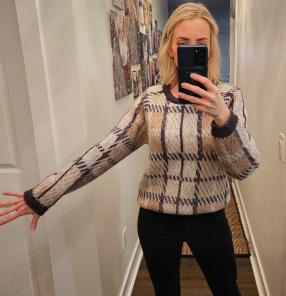 J.O.A Women's Tan Checkered Crewneck Mohair Wool Pullover Sweater SZ S - Picture 3 of 12